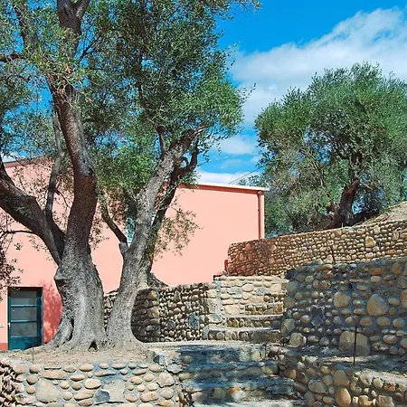 Apartment Borgo Verde In *